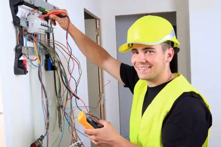 elektricien Vierhuizen